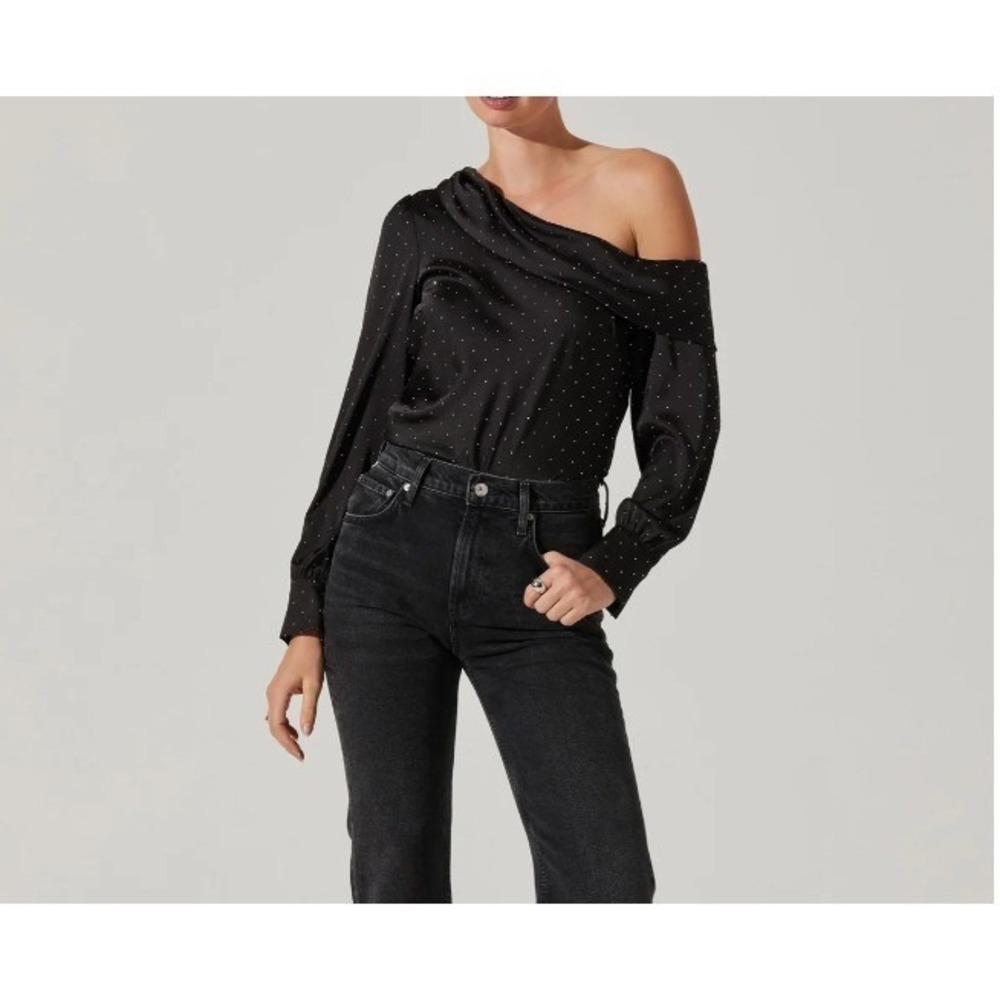 ASTR the Label Ellen One Shoulder Top size S Black Satin Rhinestone Festive‎ NWT